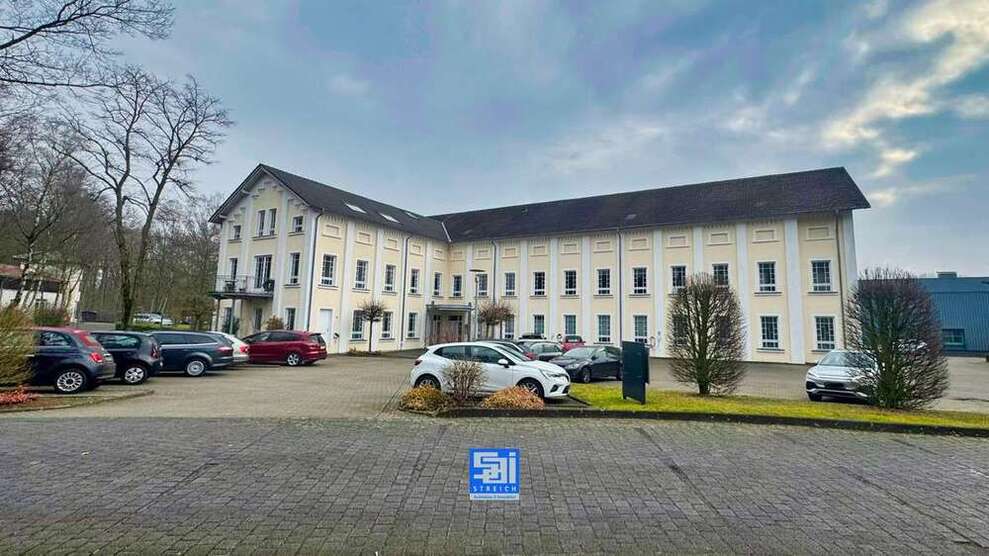 Büro in Bielefeld 3.740 € 410 m²