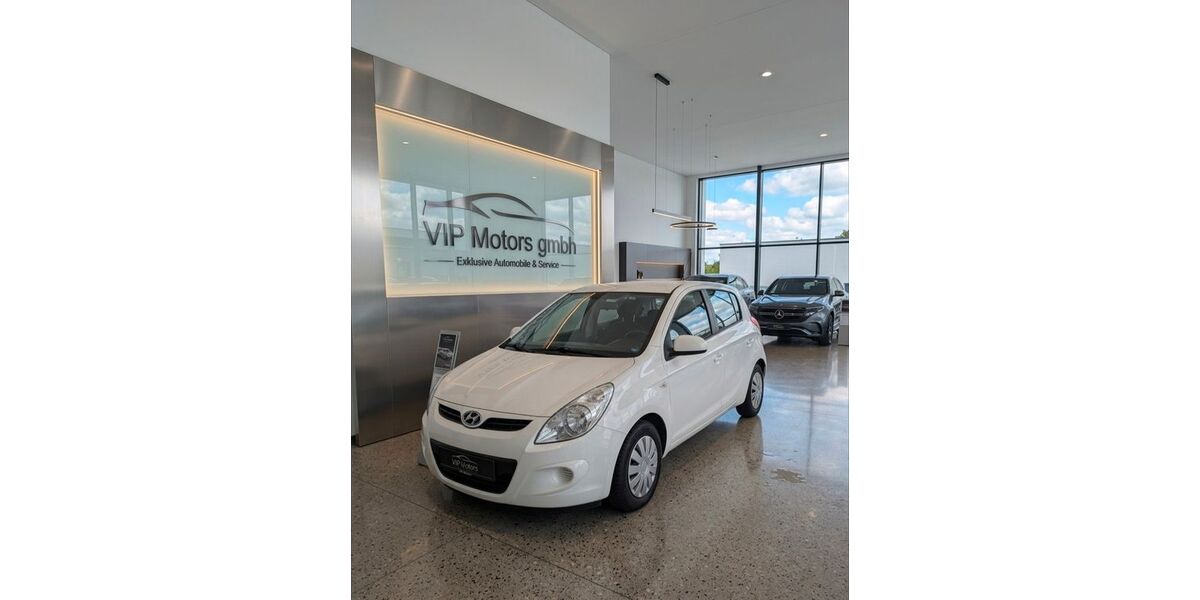 Hyundai i20 225.000 km 1.999 &euro; Eisenberg 67304
