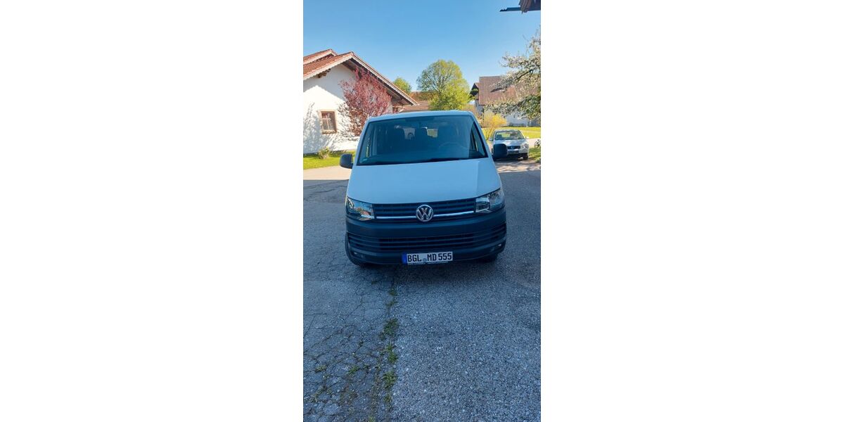 VW T6 Caravelle 106.000 km 30.500 &euro; WONNEBERG 83379