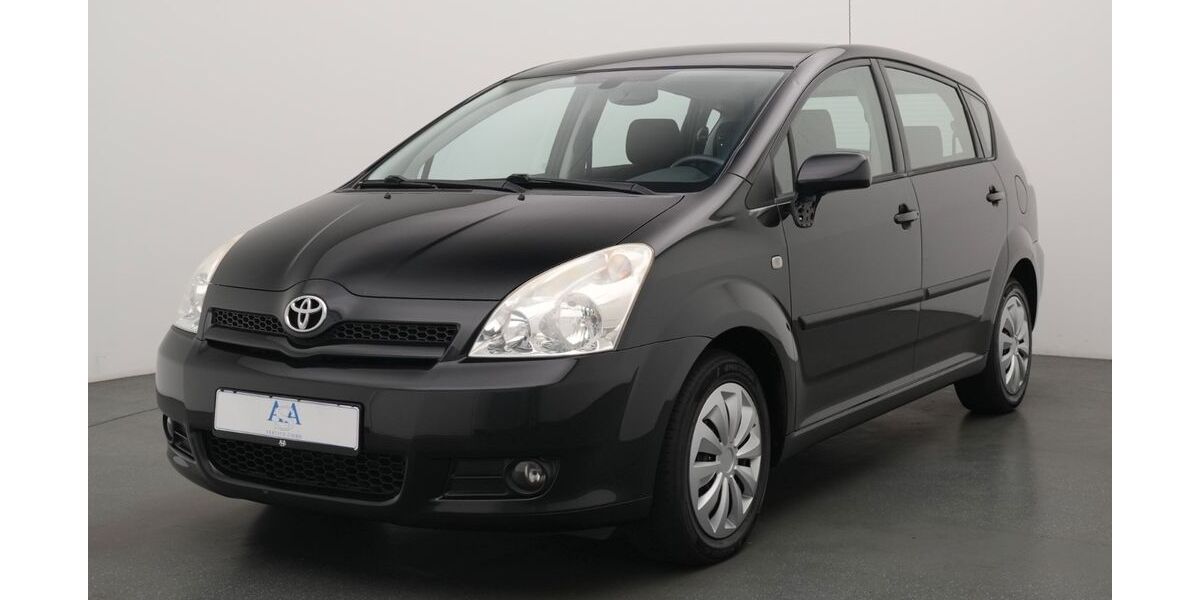 Toyota Corolla Verso 128.500 km 3.950 &euro; Leverkusen 51373