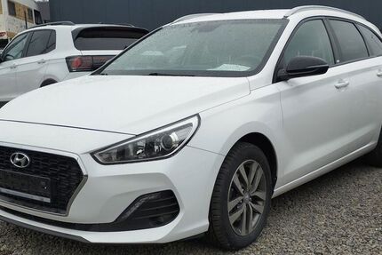 Hyundai i30 106.347 km 13.870 &euro; Beverungen 37688