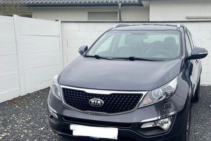 Kia Sportage 93.000 km 13.000 &euro; Korschenbroich 41352