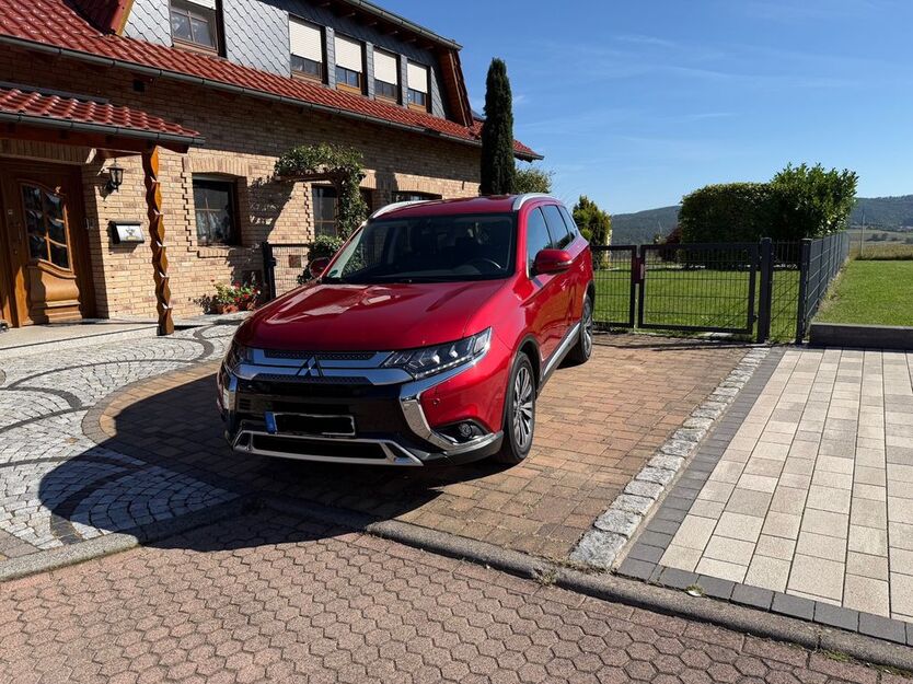 Mitsubishi Outlander 50.300 km 20.900 € Bad Hersfeld 36251