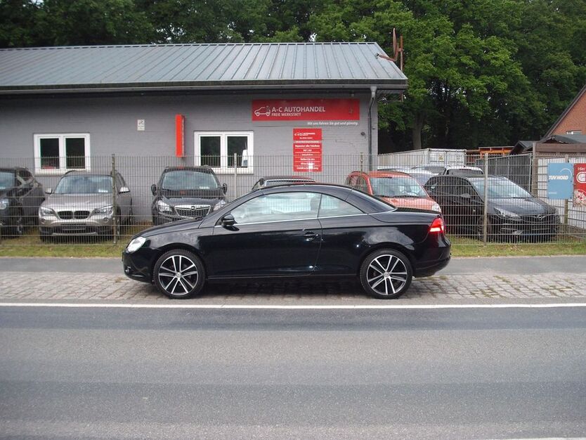 VW Eos 114.588 km 6.199 € Loxstedt-Hahnenknoop 27612
