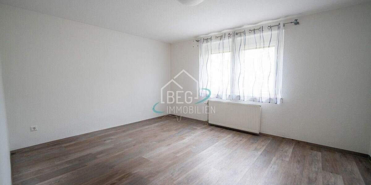 Modernisiertes Zweifamilienhaus mit großem Garten und flexibler Nutzung 6 zimmer