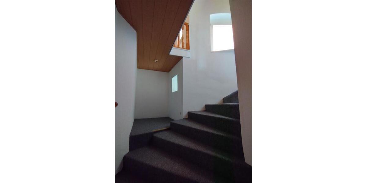 Etagenwohnung Reichenbach im Vogtland - 3 Zimmer, 103 m&sup2;, 399&euro; | Angebot:26176769