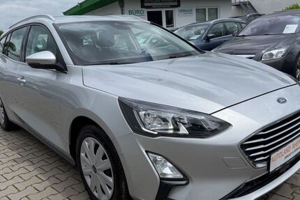 Ford Focus 58.000 km 12.900 &euro; Rheinbach 53359
