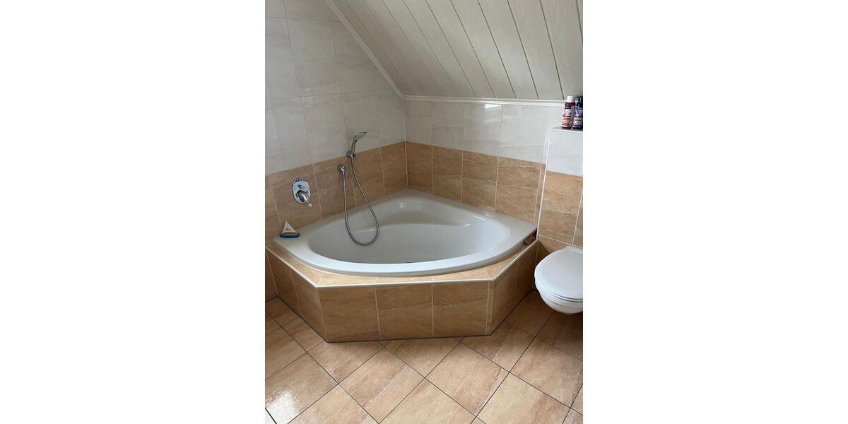 Doppelhaushälfte Vechta - 4 Zimmer, 120 m&sup2;, 1.200&euro; | Angebot:26269263
