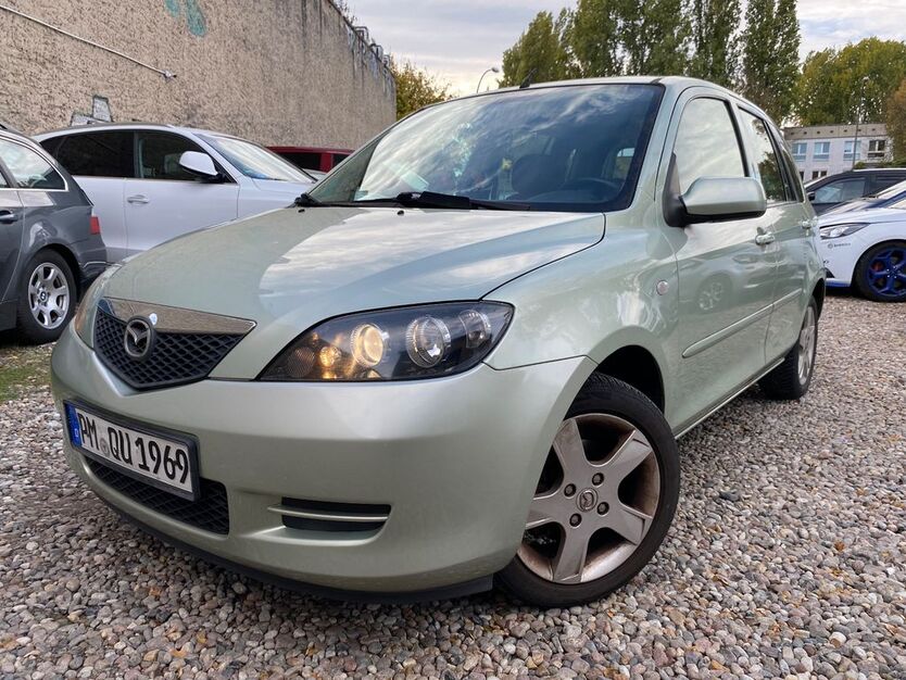 Mazda 2 114.000 km 1.850 € Berlin 10245
