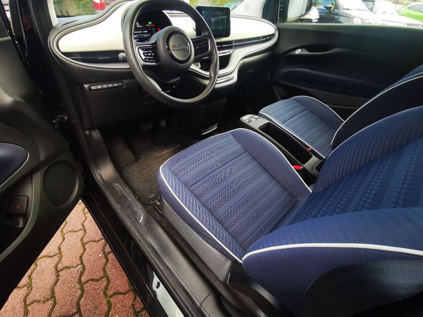 Fiat 500e 36.000 km 13.500 € Estenfeld 97230