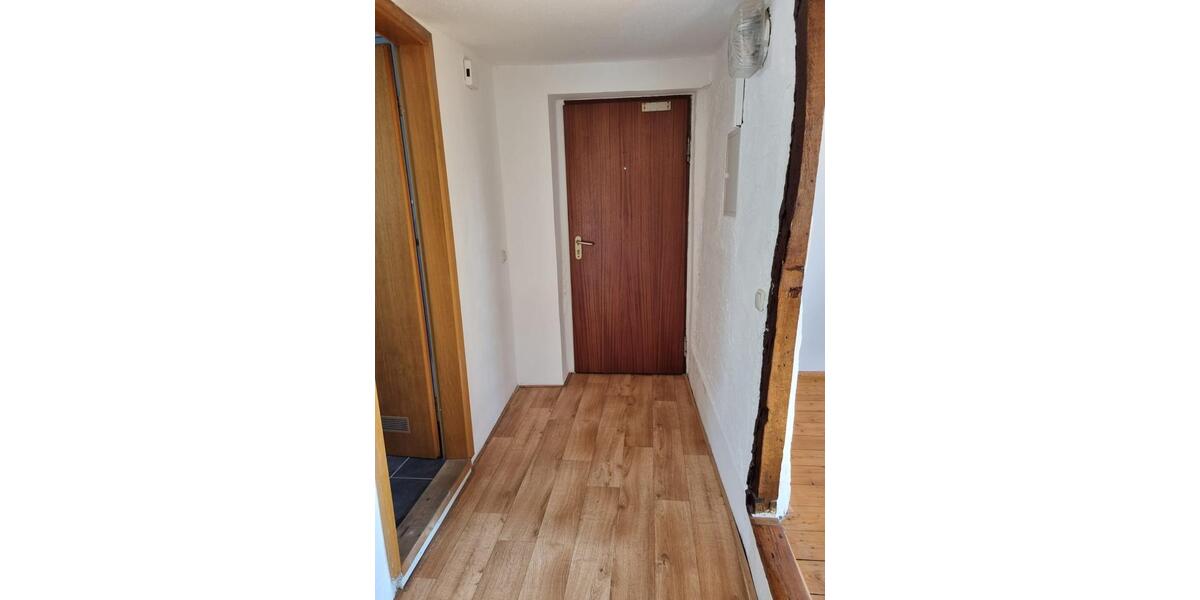 Dachgeschoßwohnung Homberg (Efze) - 3 Zimmer, 53 m&sup2;, 372&euro; | Angebot:26365816