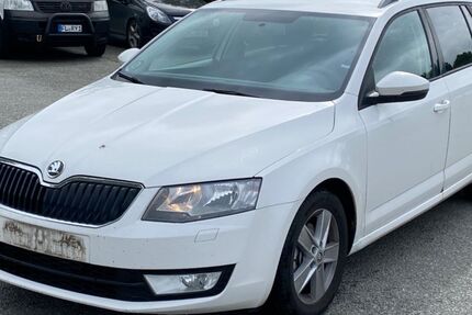 Skoda Octavia 322.000 km 4.890 &euro; Bilschau 24988