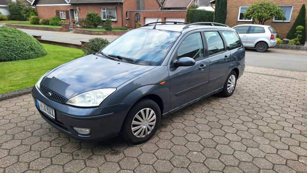 Ford Focus 195.800 km 1.200 € Bocholt 46395