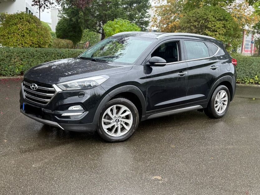 Hyundai TUCSON 124.500 km 13.999 € Stuttgart 70327