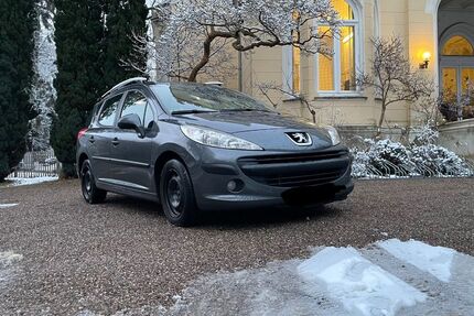 Peugeot 207 111.500 km 3.500 &euro; Achim 28832