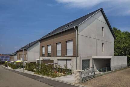 Haus zum Mieten in Hildrizhausen 2.250 € 153.76 m²