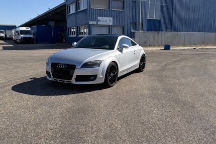 Audi TT 210.000 km 6.400 &euro; Karlsruhe 76137