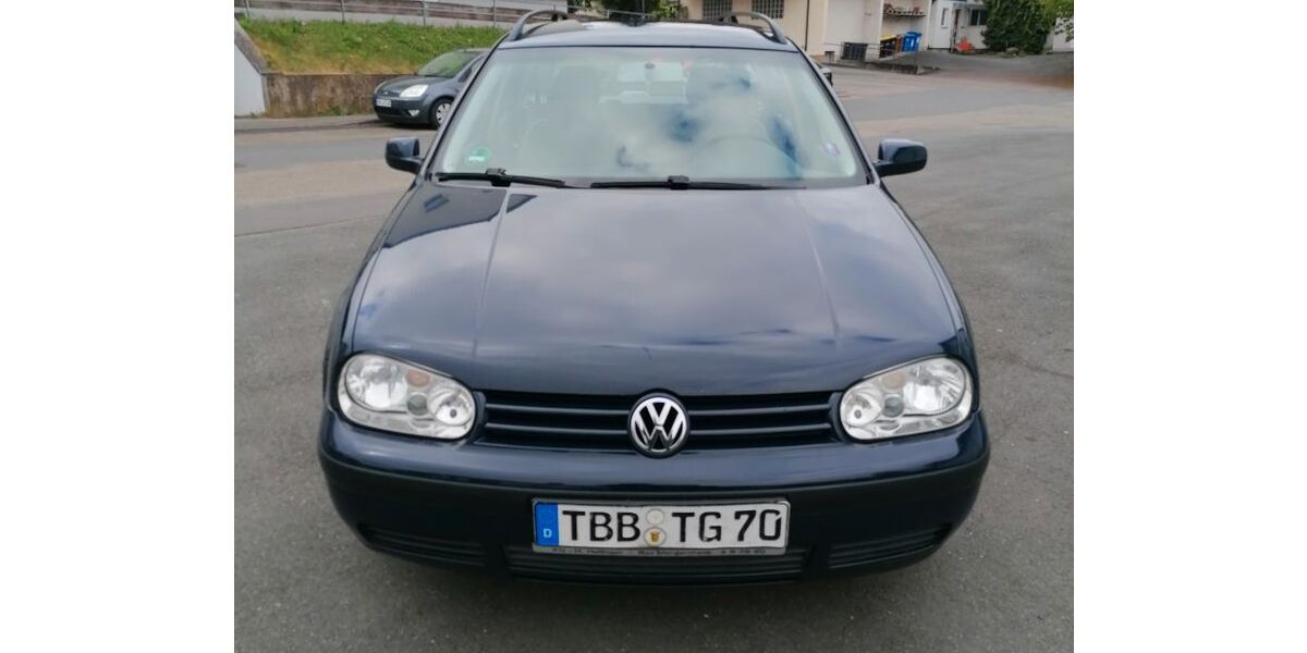 VW Golf 330.500 km 1.200 &euro; Markelsheim 97980