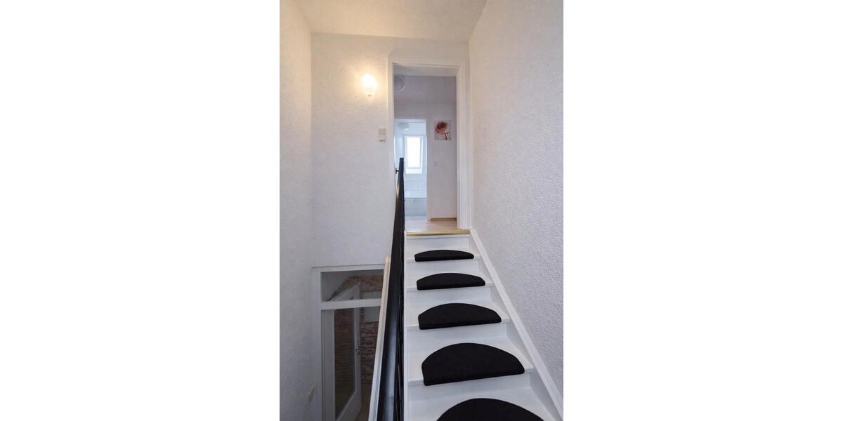 Mehrfamilienhaus, Wohnhaus Ellwangen (Jagst) - 7 Zimmer, 100 m&sup2;, 579.000&euro; | Angebot:27048376