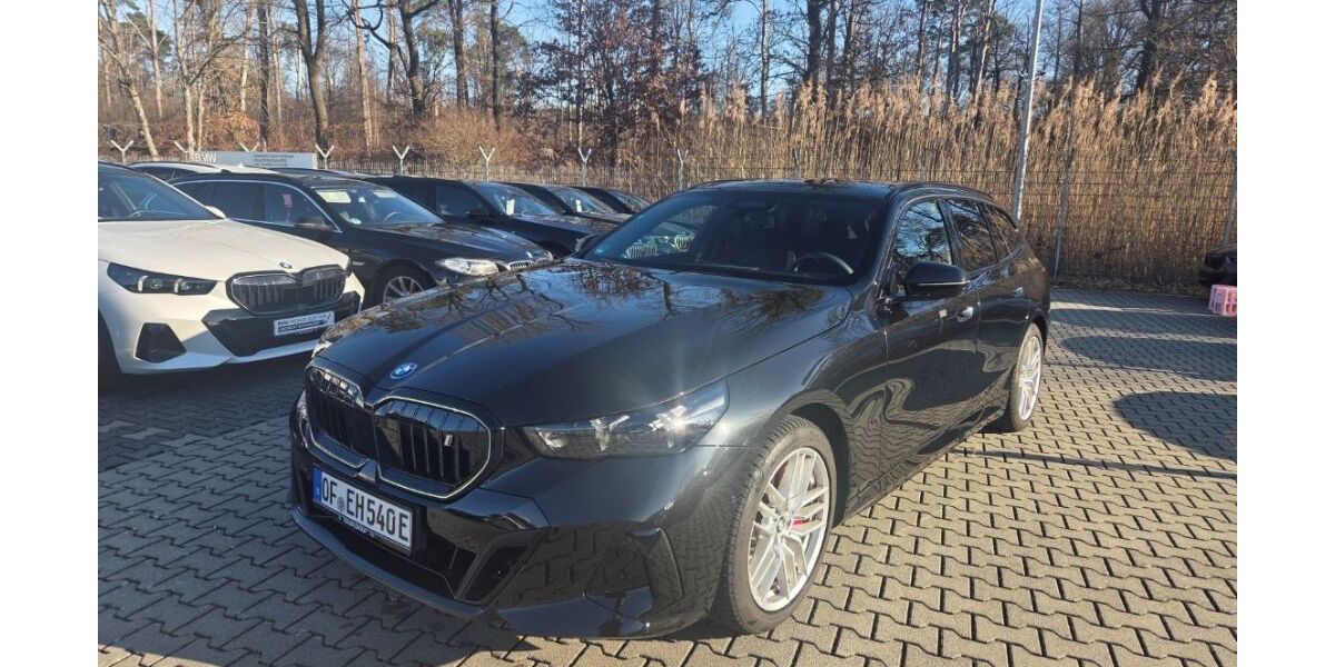 BMW i5 8.300 km 84.999 &euro; Hainburg 63512