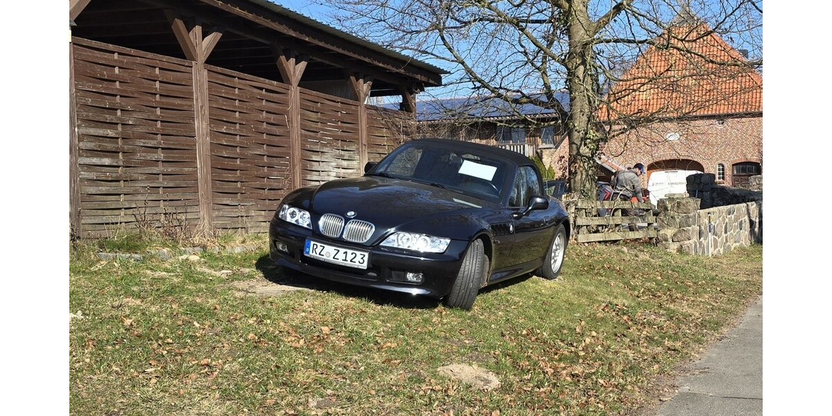 BMW Z3 235.000 km 3.800 &euro; Hollenbek 23883
