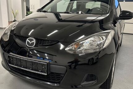 Mazda 2 123.000 km 3.999 &euro; Kassel 34123