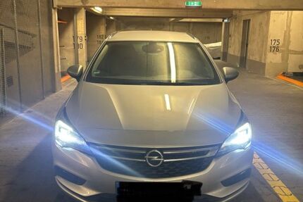 Opel Astra 176.000 km 8.650 € München 80639