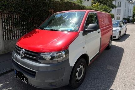 VW T5 Transporter 145.000 km 7.000 &euro; München 81377