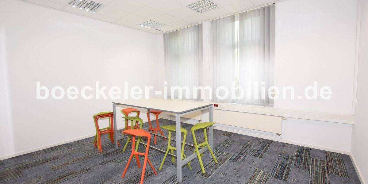 Gewerbeobjekt Schönebeck - 5 Zimmer, 484 m&sup2;, 2.915&euro; | Angebot:26929895