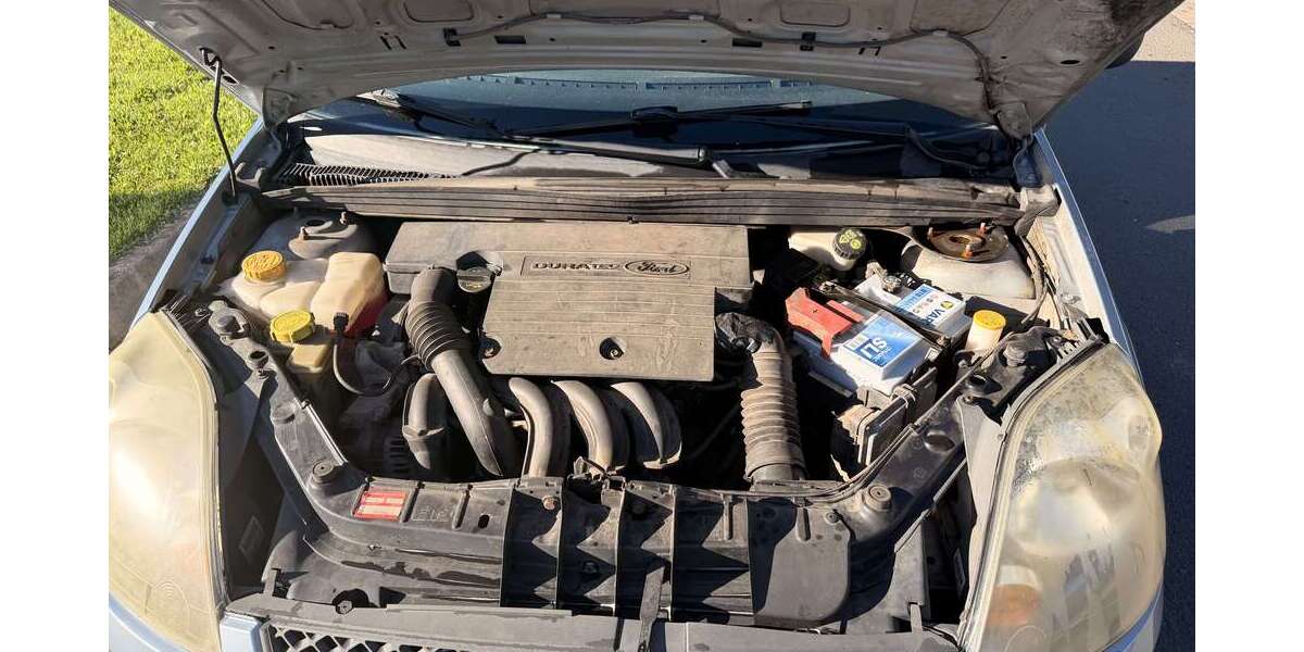Ford Fiesta 164.125 km 2.500 &euro; Neuenstein 36286