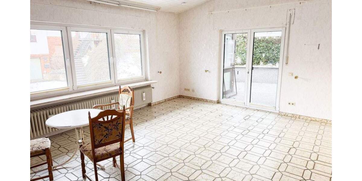 Einfamilienhaus Kaufungen Oberkaufungen - 4 Zimmer, 120 m&sup2;, 250.000&euro; | Angebot:26703211