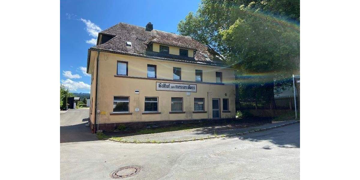 Sanierungsobjekt: Wohnhaus aus Zwangsversteigerung in Naila-Lippertsgrün zu erwerben 1 zimmer