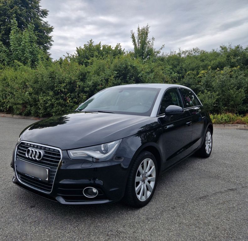 Audi A1 122.000 km 8.900 € Ahlem-Badenstedt-Davenstedt 30453