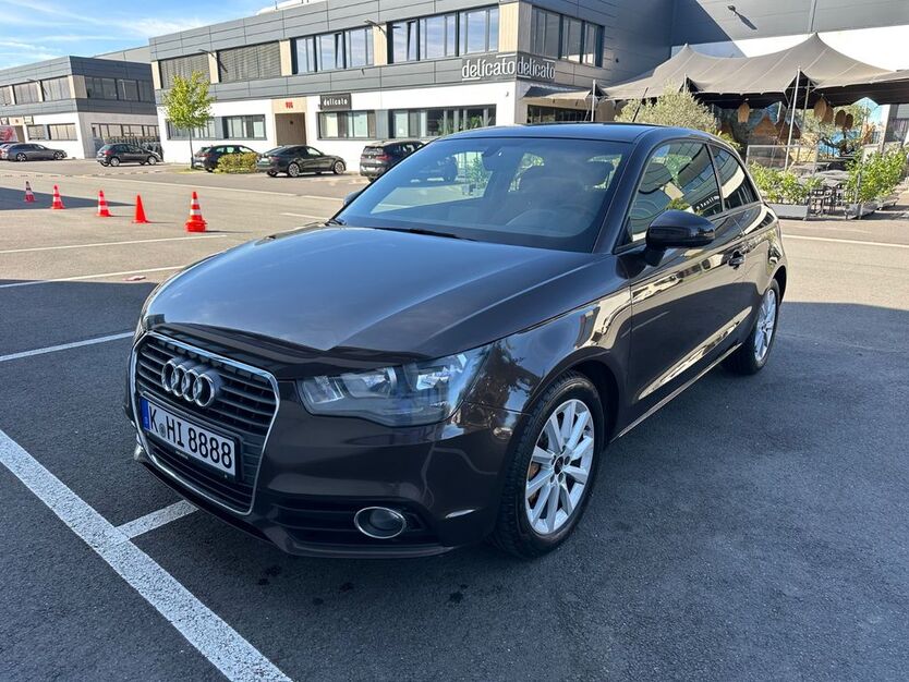 Audi A1 200.000 km 6.900 € Köln 50827