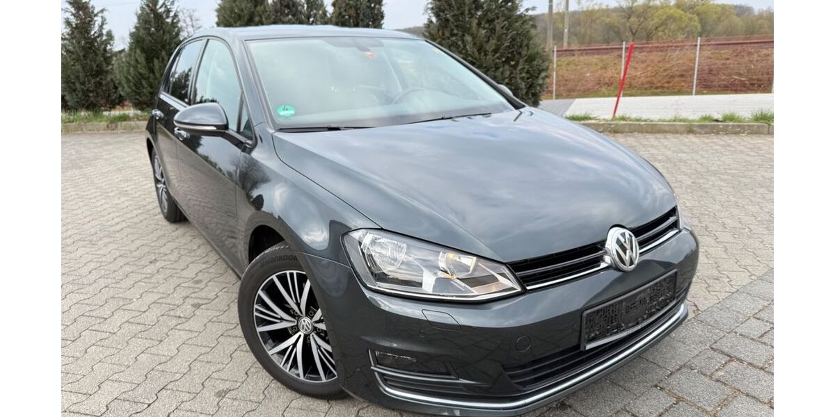 VW Golf 142.000 km 11.499 &euro; Limburg/Eschhofen 65552