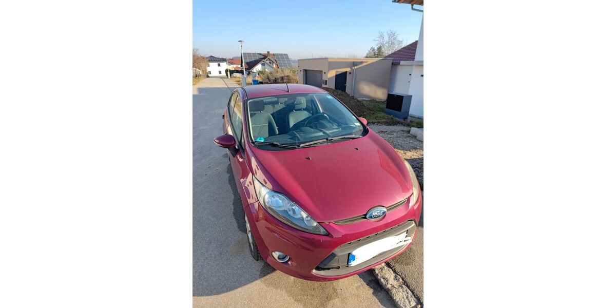 Ford Fiesta 65.000 km 3.200 &euro; Ruhstorf 94099
