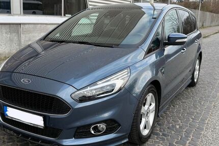 Ford S-Max 119.000 km 16.000 &euro; Osterrönfeld 24783