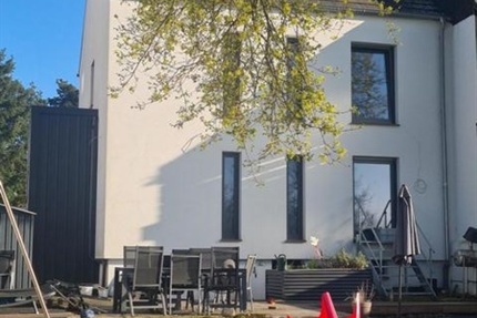Modernes lichtdurchflutetes Einfamilienhaus mit PV-Anlage in bevorzugter Wohnlage von Homburg 5 zimmer
