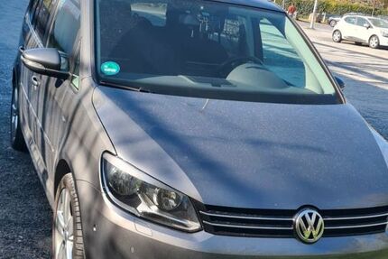 VW Touran 120.000 km 10.999 &euro; Würzburg 97072