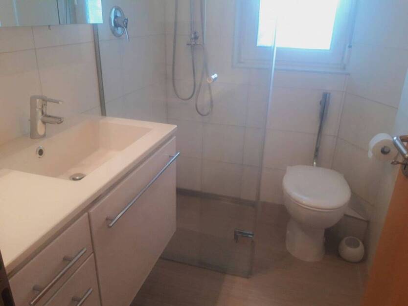 Hochwertig ausgestattete EG Wohnung in Kümmersbruck 3 zimmer