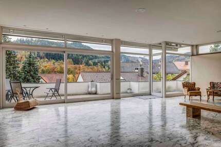 Haus zum Kaufen in Baden-Baden 1.650.000 € 425.56 m²