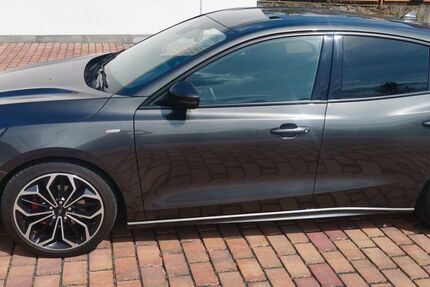 Ford Focus 133.000 km 10.400 &euro; Bischofswerda 01877