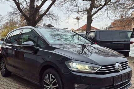 VW Golf Sportsvan 248.000 km 9.680 &euro; Frohburg 04654