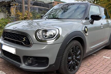 Mini Countryman SE (Cooper) 43.200 km 19.950 &euro; Hamburg 22393