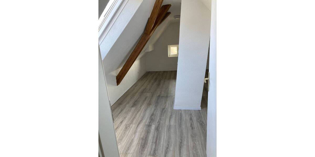 Etagenwohnung Villingen-Schwenningen Rietheim - 3 Zimmer, 92 m&sup2;, 980&euro; | Angebot:25938105