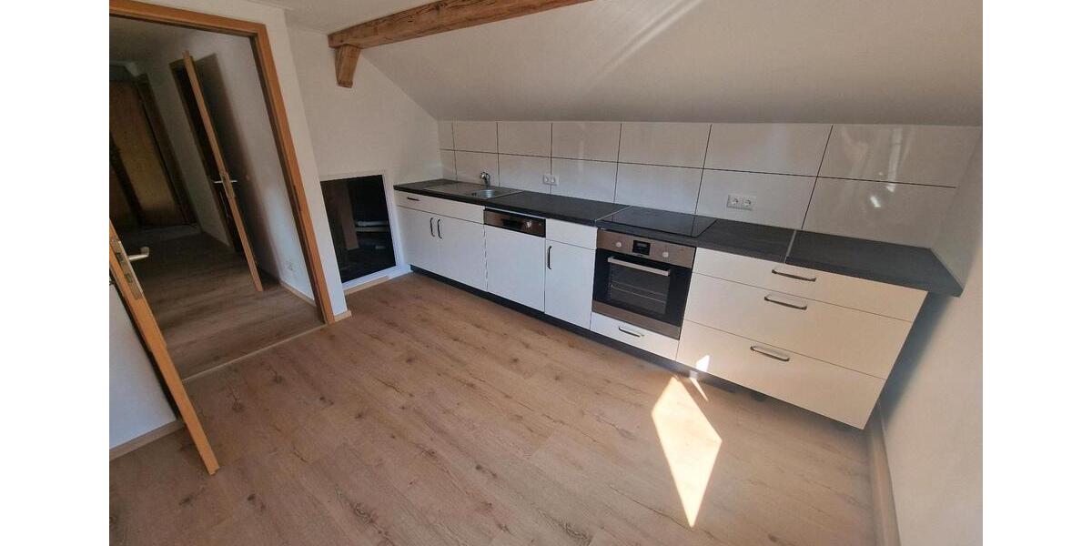 Helle 2Zimmer Küche Bad DG 1 zimmer