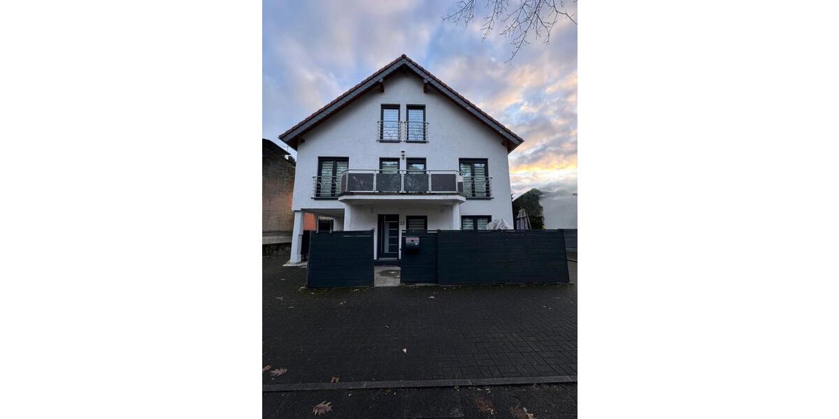 Modernes Einfamilienhaus mit flexibler Raumaufteilung. 10 zimmer