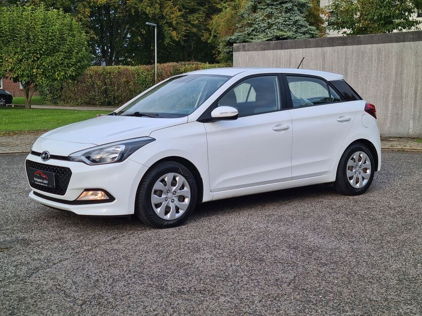 Hyundai i20 68.000 km 7.999 € Jülich 52428