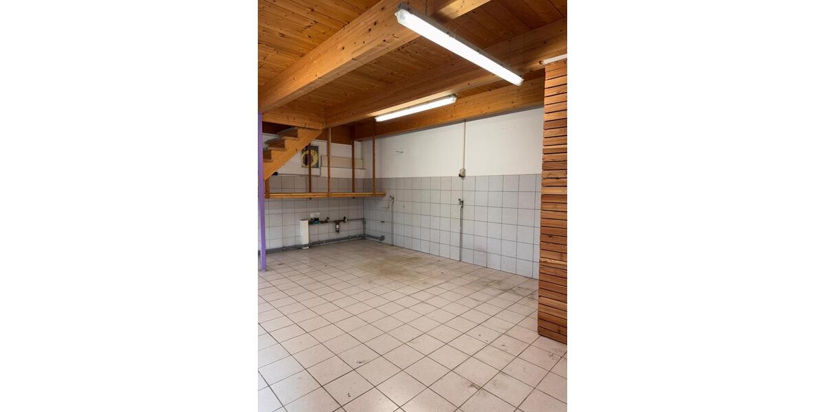 Gewerbeobjekt Wenzenbach - 1.900&euro; | Angebot:26489468