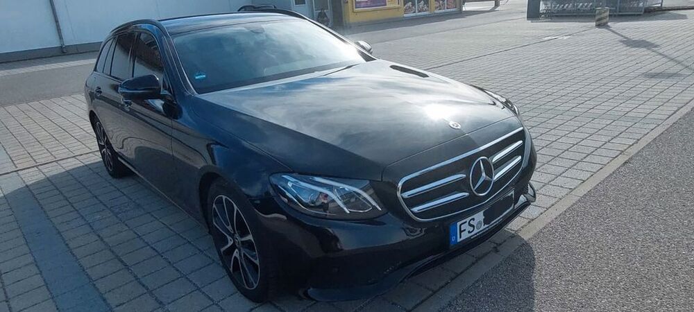 E 220